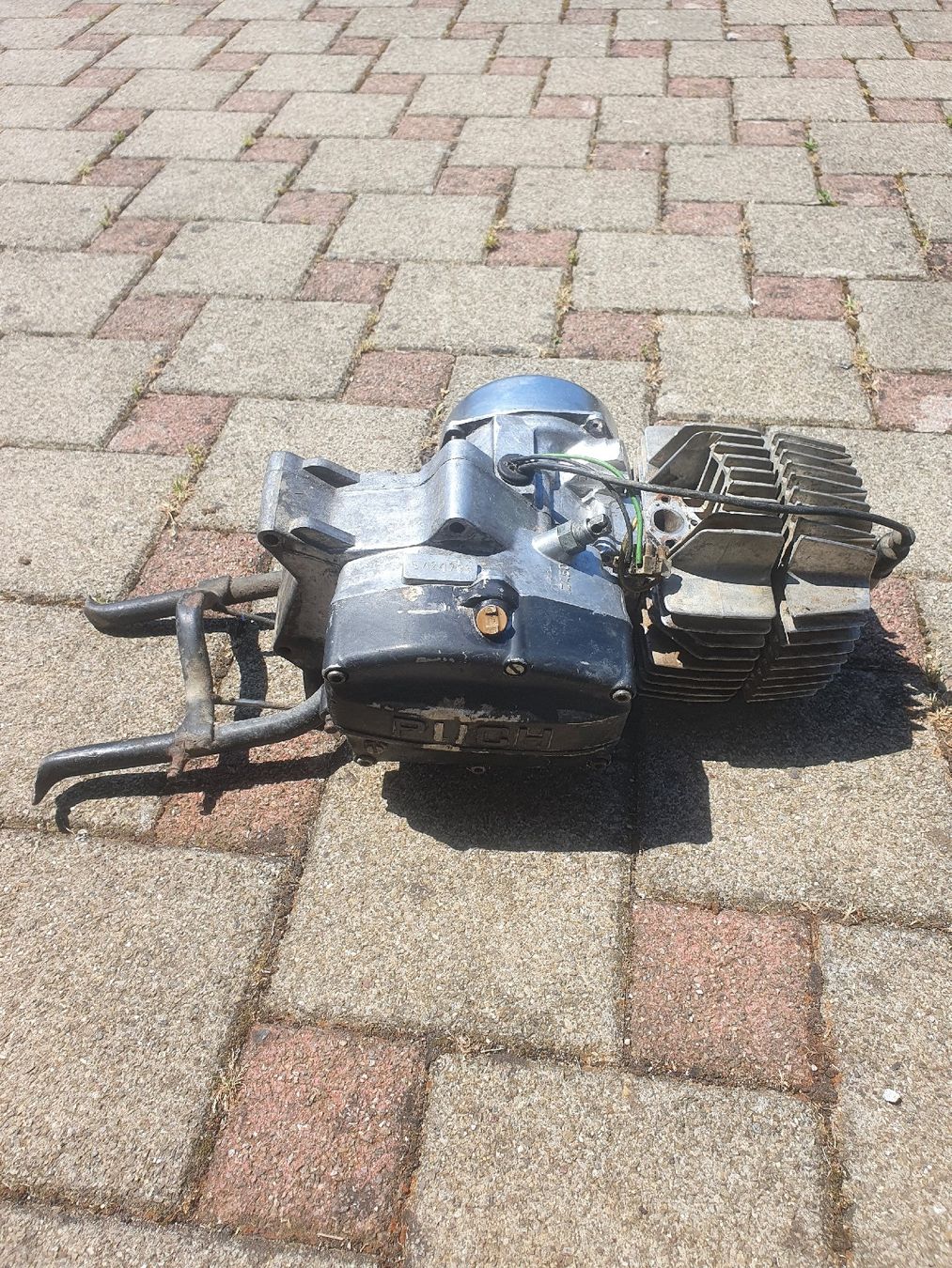Puch Parti ricambio per ciclomotori: Puch Maxi LG2 Rahmen mit Motor – Usato da Herznach venduto da VwGolfer 6