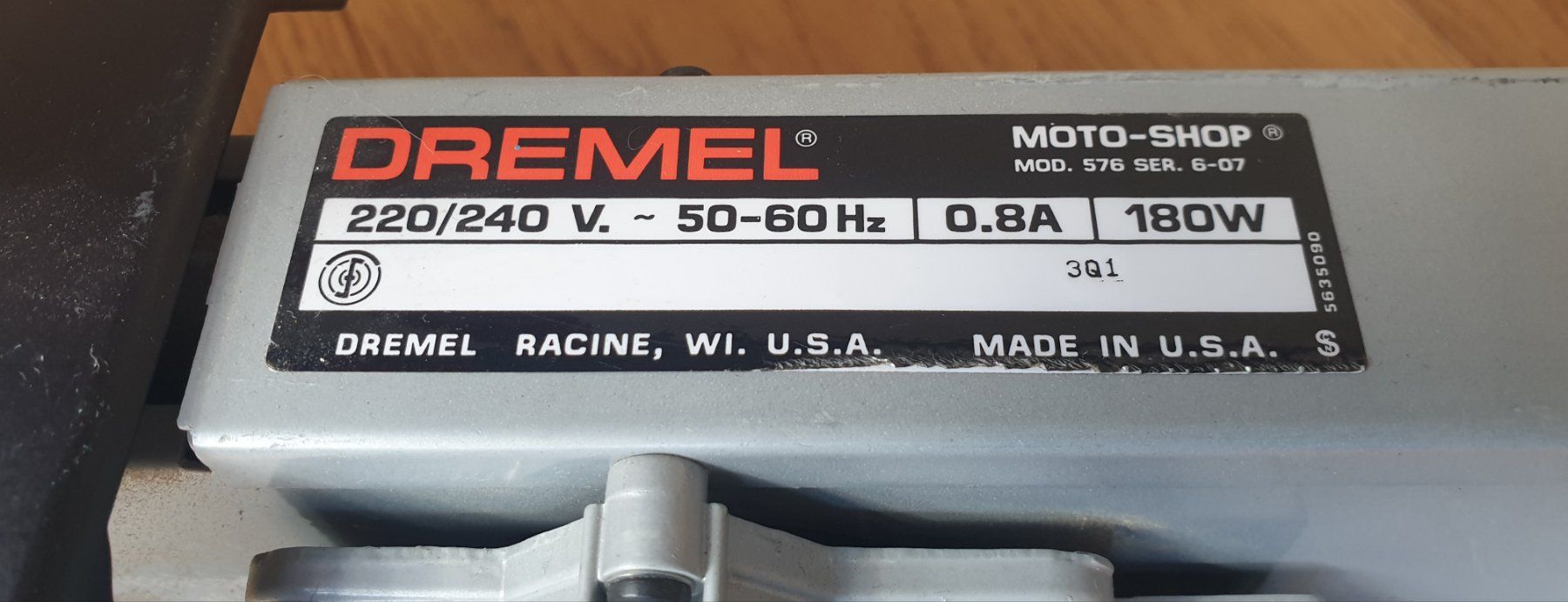 Tutte le macchine: Elektrische Laubsäge von Dremel – Usato da Stallikon venduto da Jmaximus 1