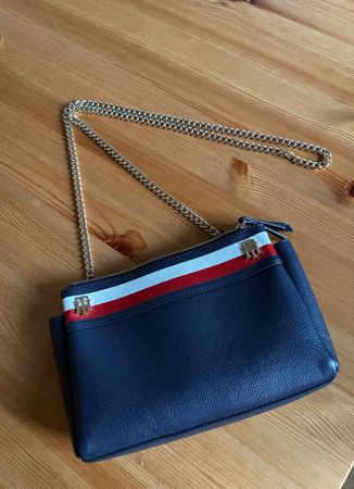Tommy Hilfiger Umhängetasche