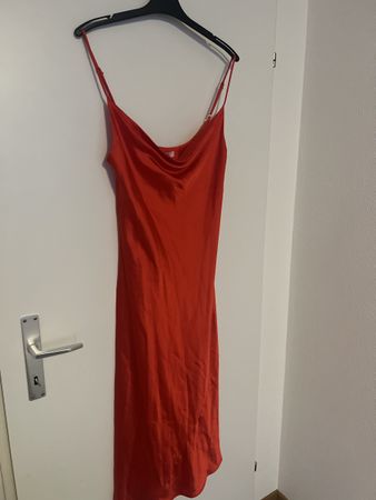 NEU: Wunderschönes rotes Kleid (Gr. 40, Cocktailkleid)