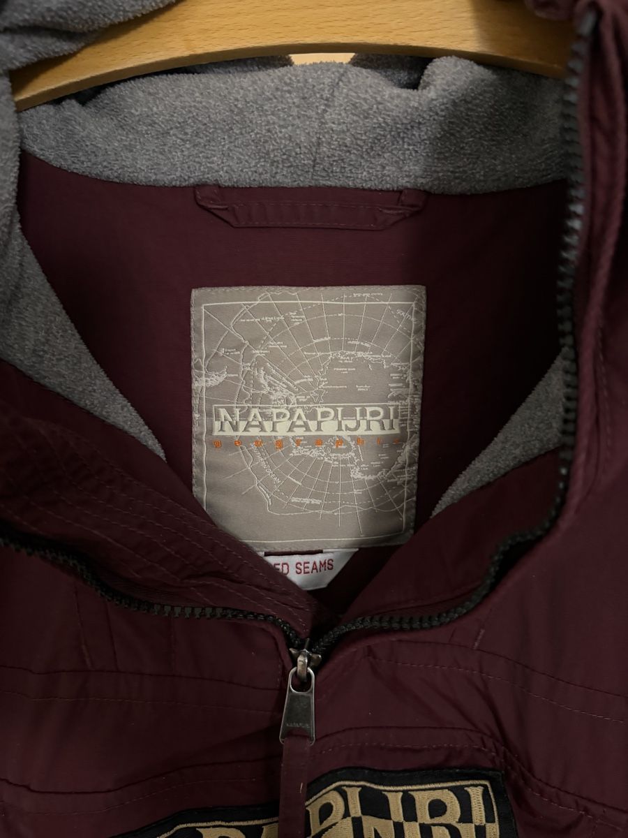 Napapijri Giacche: Giacca Napapijri bordeaux taglia L – Usato da Zürich venduto da ern_5jv6 3
