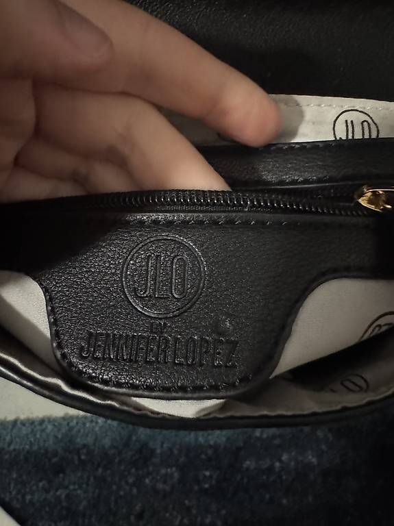 Altro in  Abbigliamento & Accessori: Borsetta tracolla JLO – Usato da Maggia venduto da Violettra 2