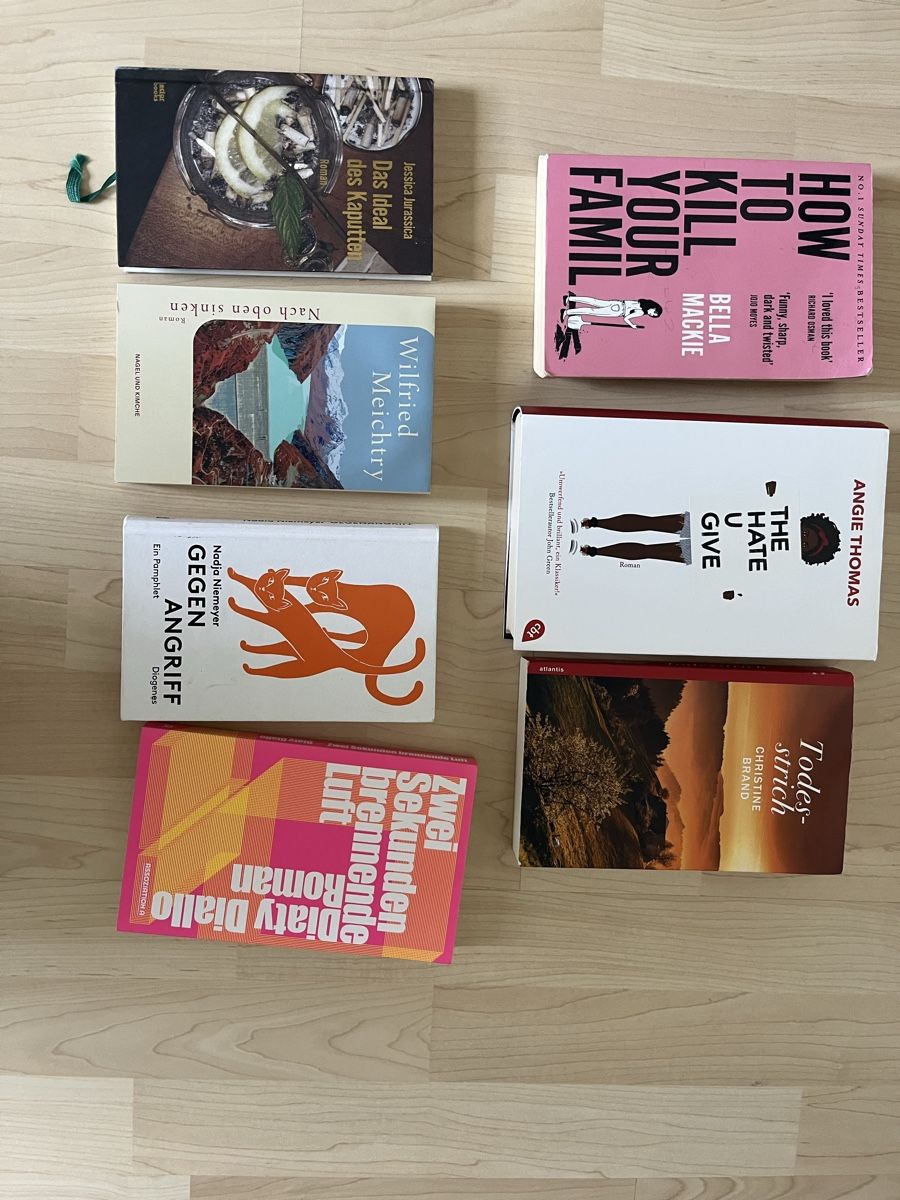 Libri: Diverse Bücher  – Usato da Bern venduto da anna_xyz