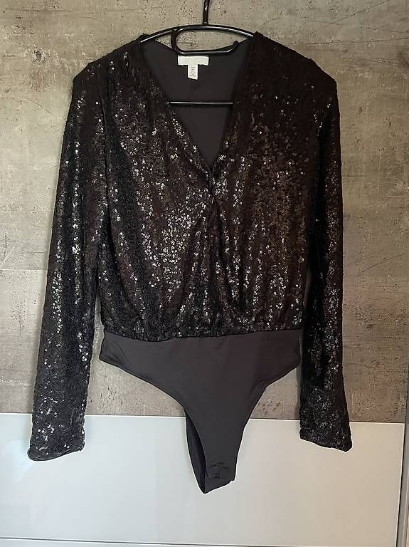 H&M Camicette: Paillettenbody von H & M, Grösse S – Nuovo (secondo la descrizione) da Rüschegg Heubach venduto da sharky81