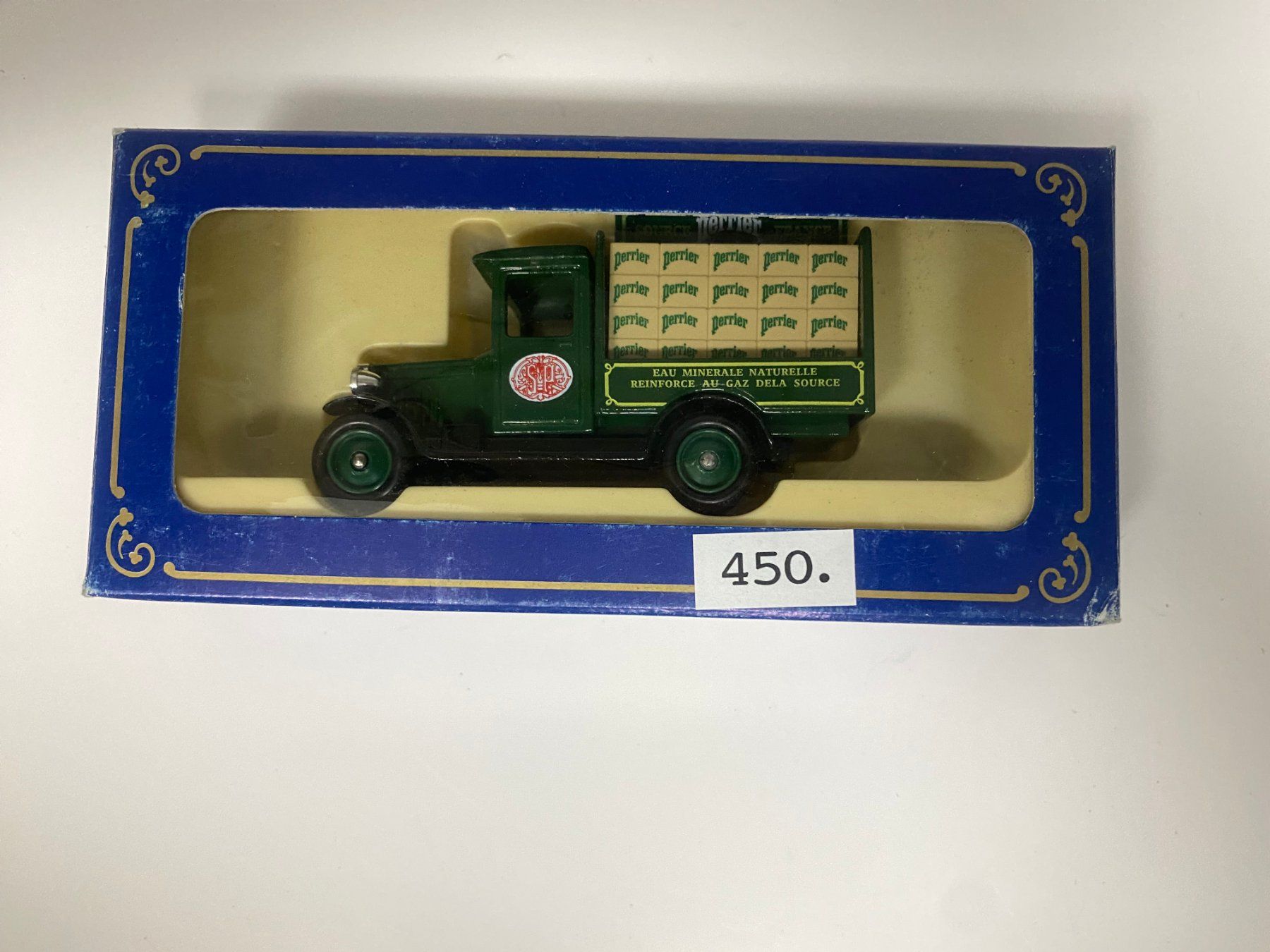 Chevrolet Modellini d'auto: Chevrolet Van "Perrier Water" L = ca. 8cm 450 – Nuovo e nell'imballaggio originale da Stäfa venduto da executive-cars 7