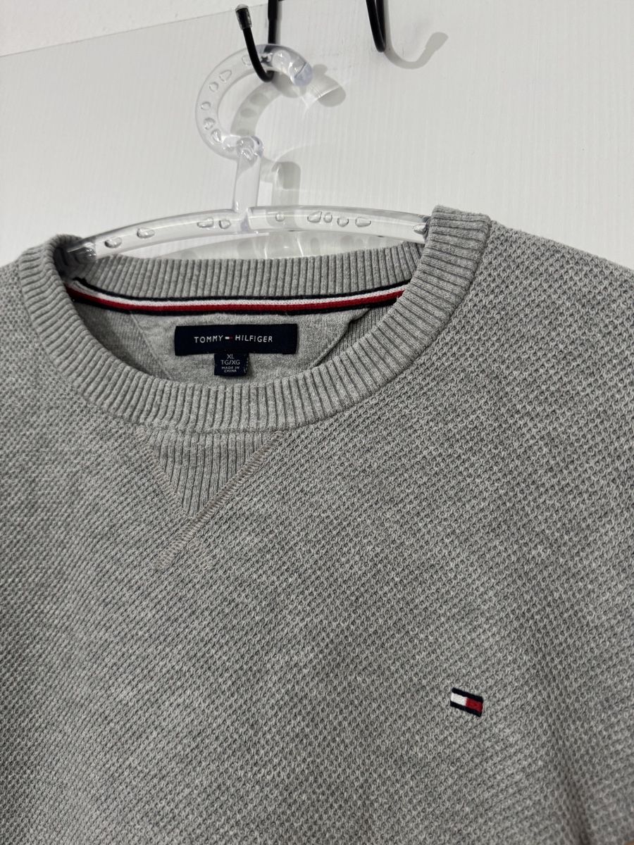 Tommy Hilfiger Maglioni & Felpe: Tommy Hilfiger Pullover Herren grau Grösse XL Oryginal, top – Nuovo (secondo la descrizione) da Wetzikon ZH venduto da Jan_wojt 1
