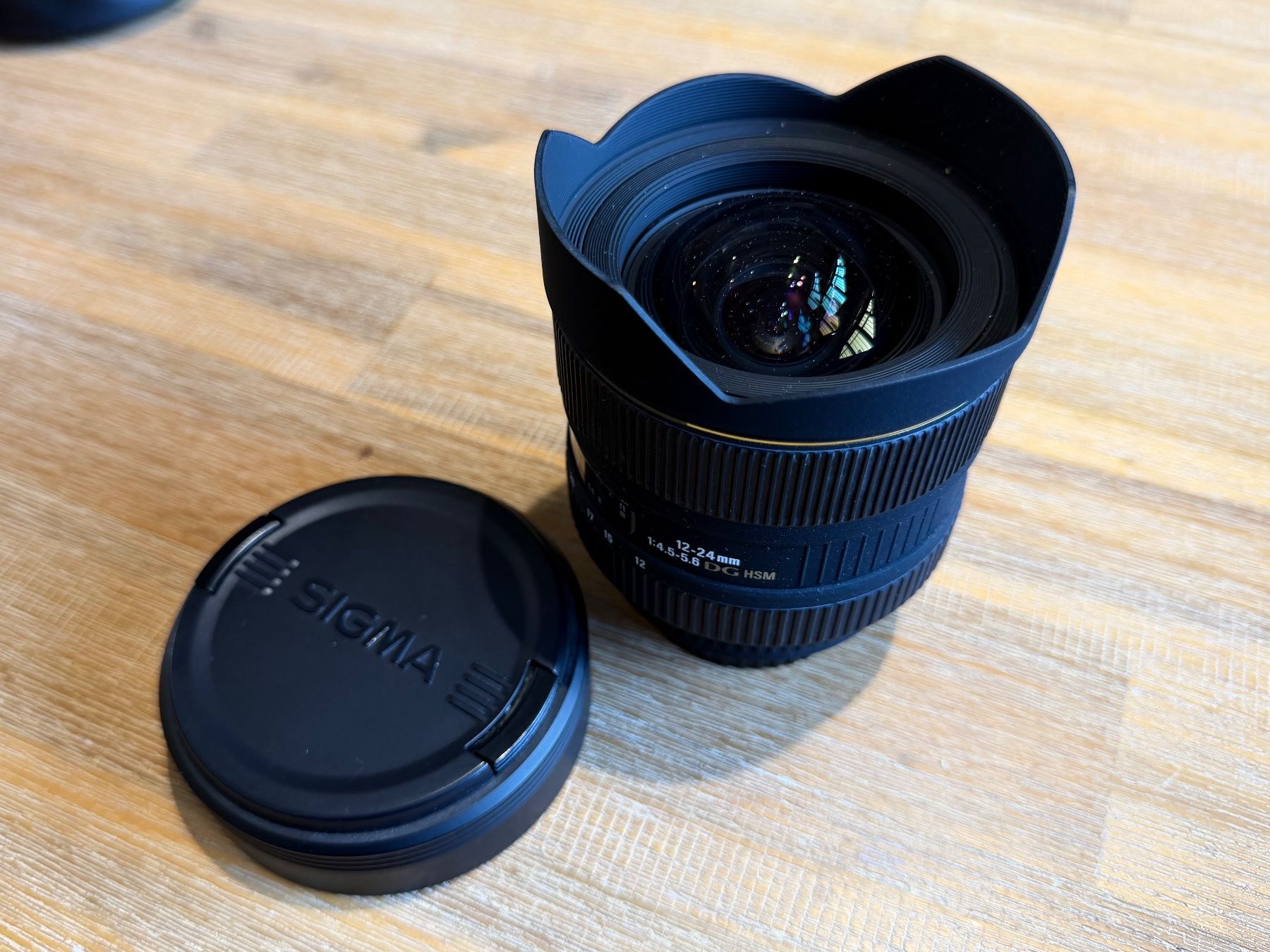 Canon Appareil photo: Canon EOS 6D Mark 2 – D'occasion à Leuk-Stadt par Gigal 6