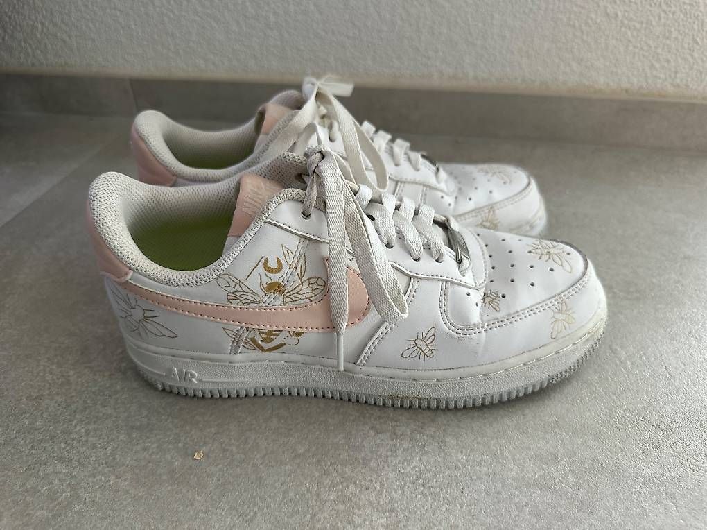 Damenschuhe: Nike Air Force Gr. 38 – Gebraucht aus Safnern von cel_56vx