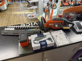 Husqvarna Akku Heckenschere 215iHD45 mit Akku und Ladegerät