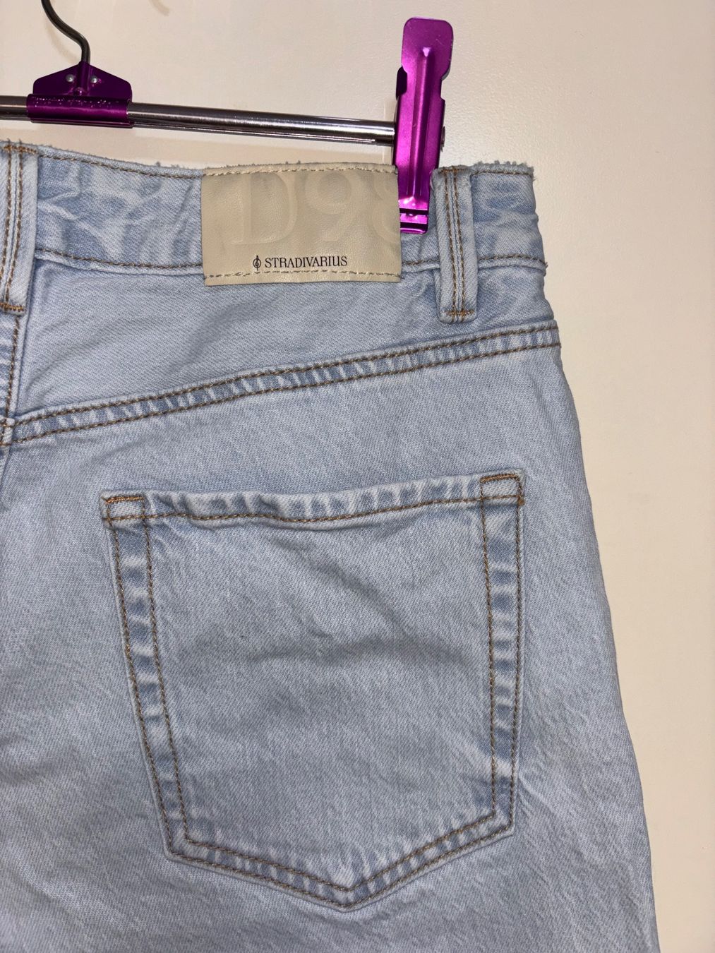 Stradivarius Jeans: Stradivarius D98 Jeans – Nuovo (secondo la descrizione) da Selzach venduto da 20f_cg85 2