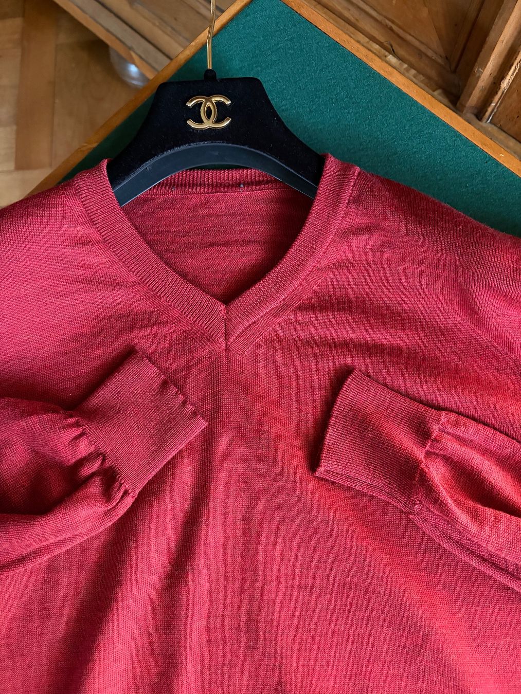 Pullover & Sweatshirts: Pullover 100% Schurwolle  Gr.L  Farbe: Burgund – Gebraucht aus Interlaken von Bona55 8