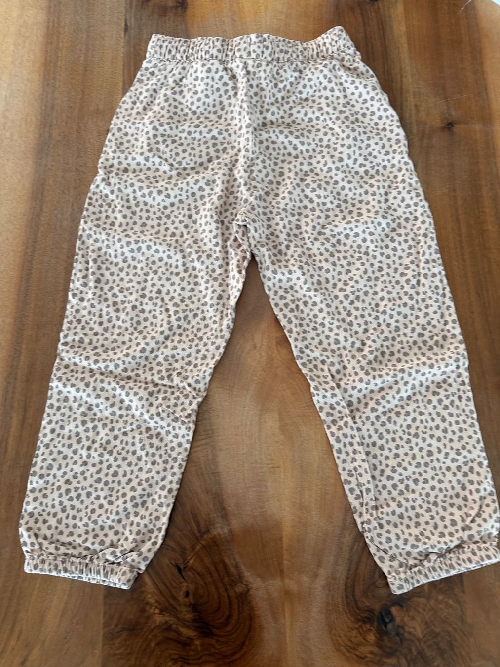 H&M Pantaloni: Hose von H&M, Grösse 110 – Nuovo (secondo la descrizione) da Haslen AI venduto da s176 1