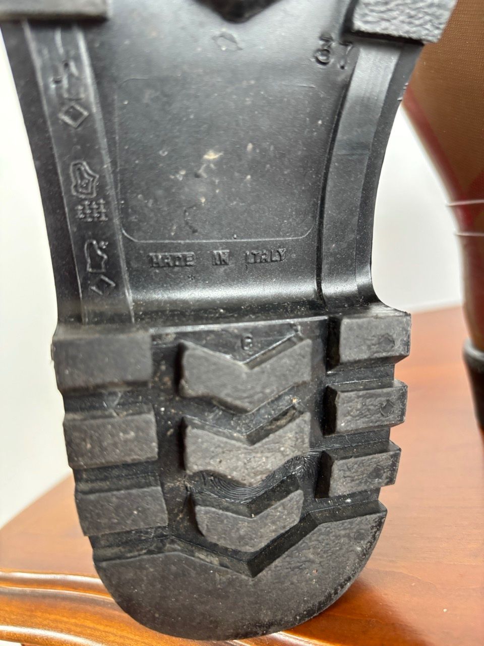 Burberry Scarpe da donna: Burberry Regenstiefel, Grösse 37 – Usato da Thalwil venduto da Arleen 2