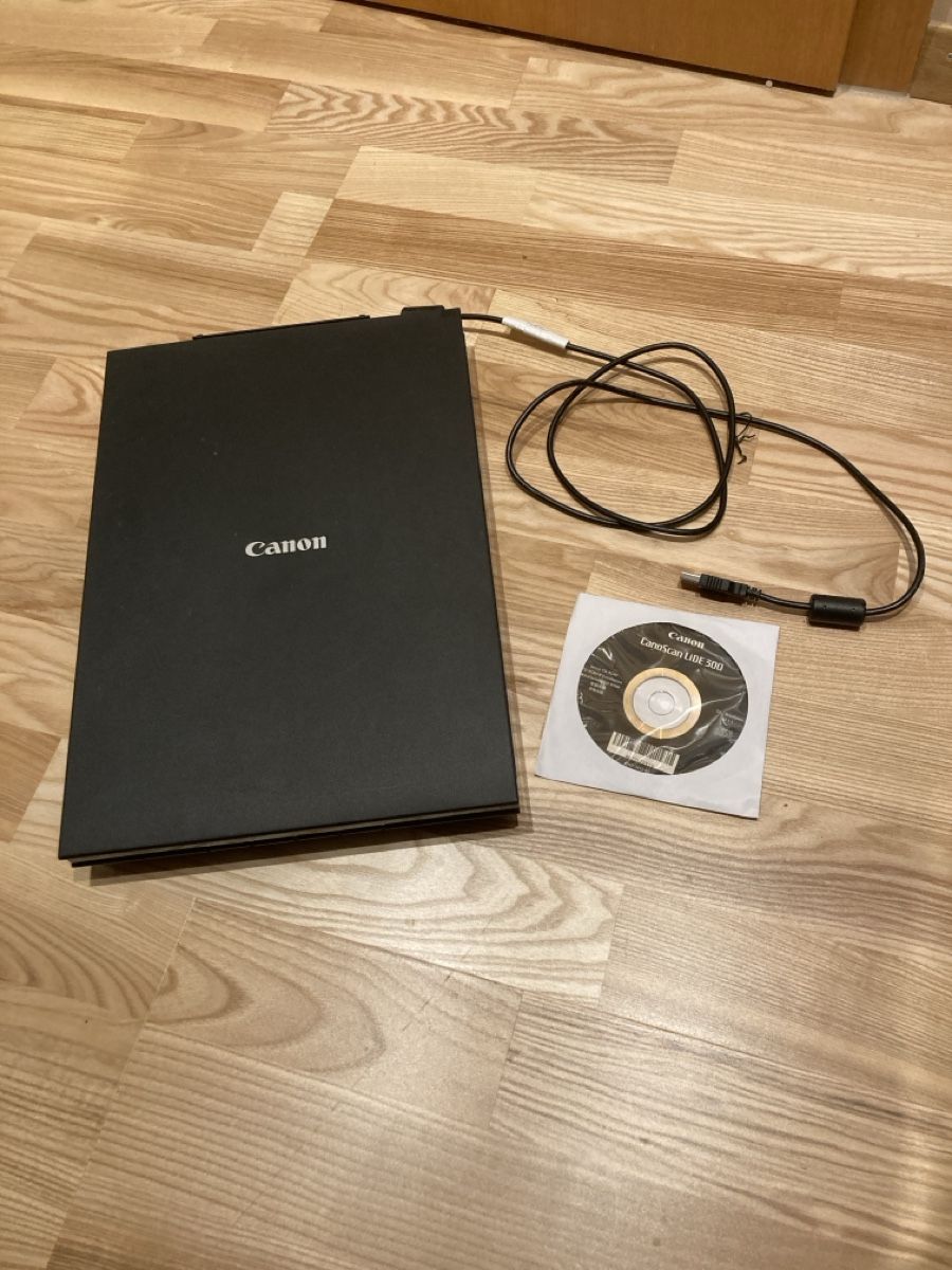 Canon Scanneurs: Canon Scanner LiDE 300 – D'occasion à Theilingen par Uli-2000