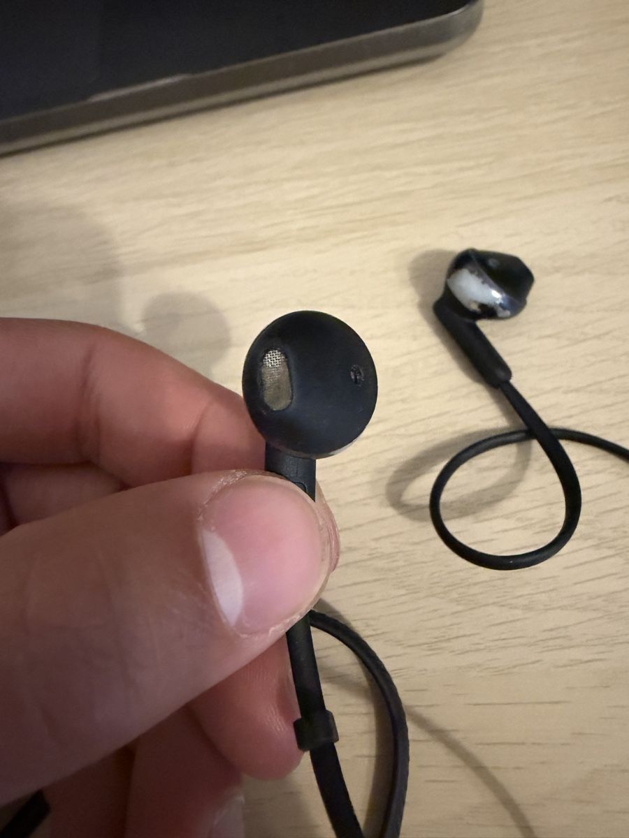 JBL Cuffie: jbl tune 215 – Usato da Zürich venduto da fresh0001 4