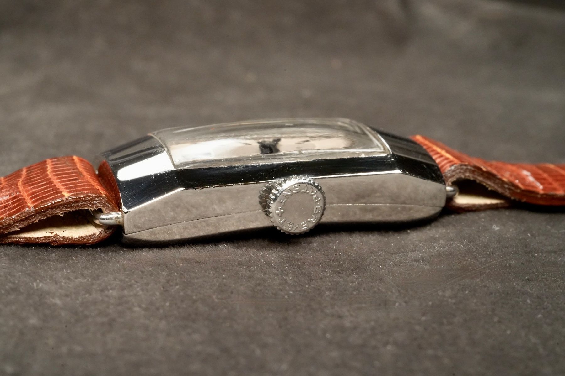 Universal Genève Orologi: Universal Watch - Tank Rectangular Art-Deco Lady Steel Watch – Usato da Morcote venduto da chronoservice 7