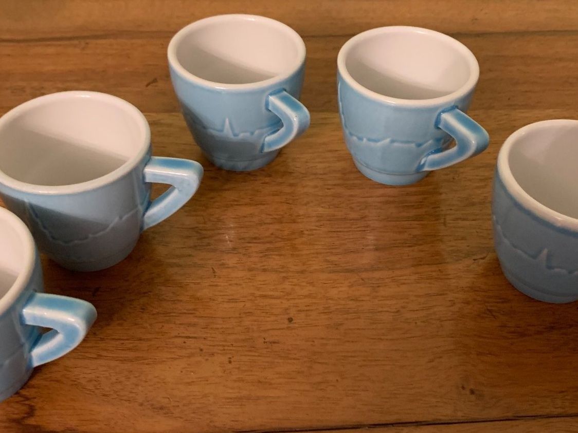Rössler Tazze: Rössler: 5 x Espresso Tassen "Bern", hellblau – Usato da Rikon im Tösstal venduto da Spellbinder 2