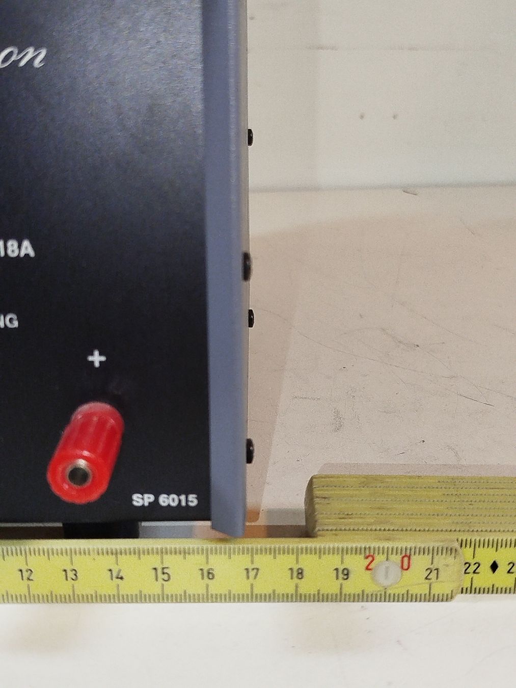 Alimentazione elettrica: Techtron stabilisiertes Netzgerät - SP 6015(em25) – Usato da Künten venduto da Schnaepplihuus 6