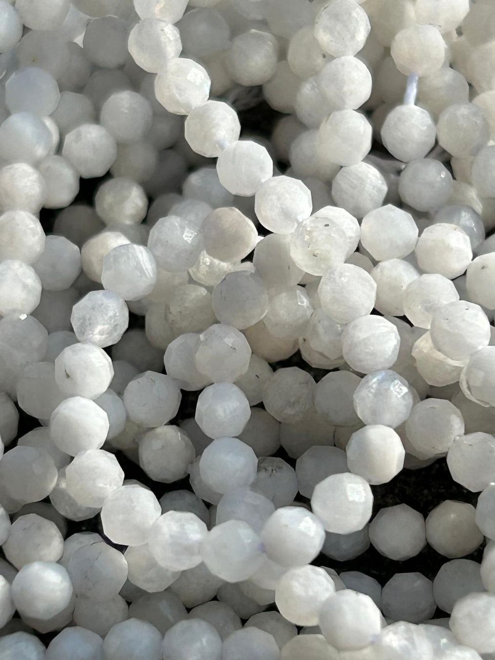 Pietre preziose: Strang echte facettierte moonstone Kugeln 2 mm – Nuovo e nell'imballaggio originale da Niederrohrdorf venduto da Ytobi