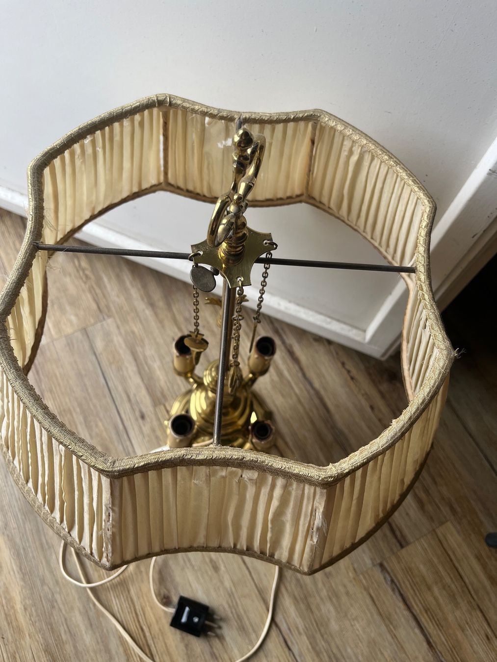 Lampade: Antike Bouillotte-Lampe – Usato da Basel venduto da aurelie.cuenot 1