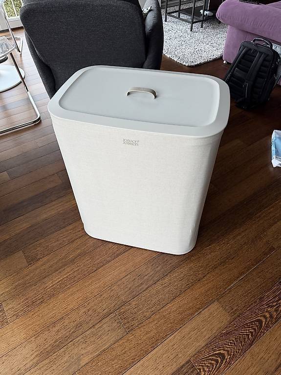 Cesti per biancheria: Panier à linge triple Joseph Joseph 90 L – Usato da Plan-les-Ouates venduto da drj_2ryg