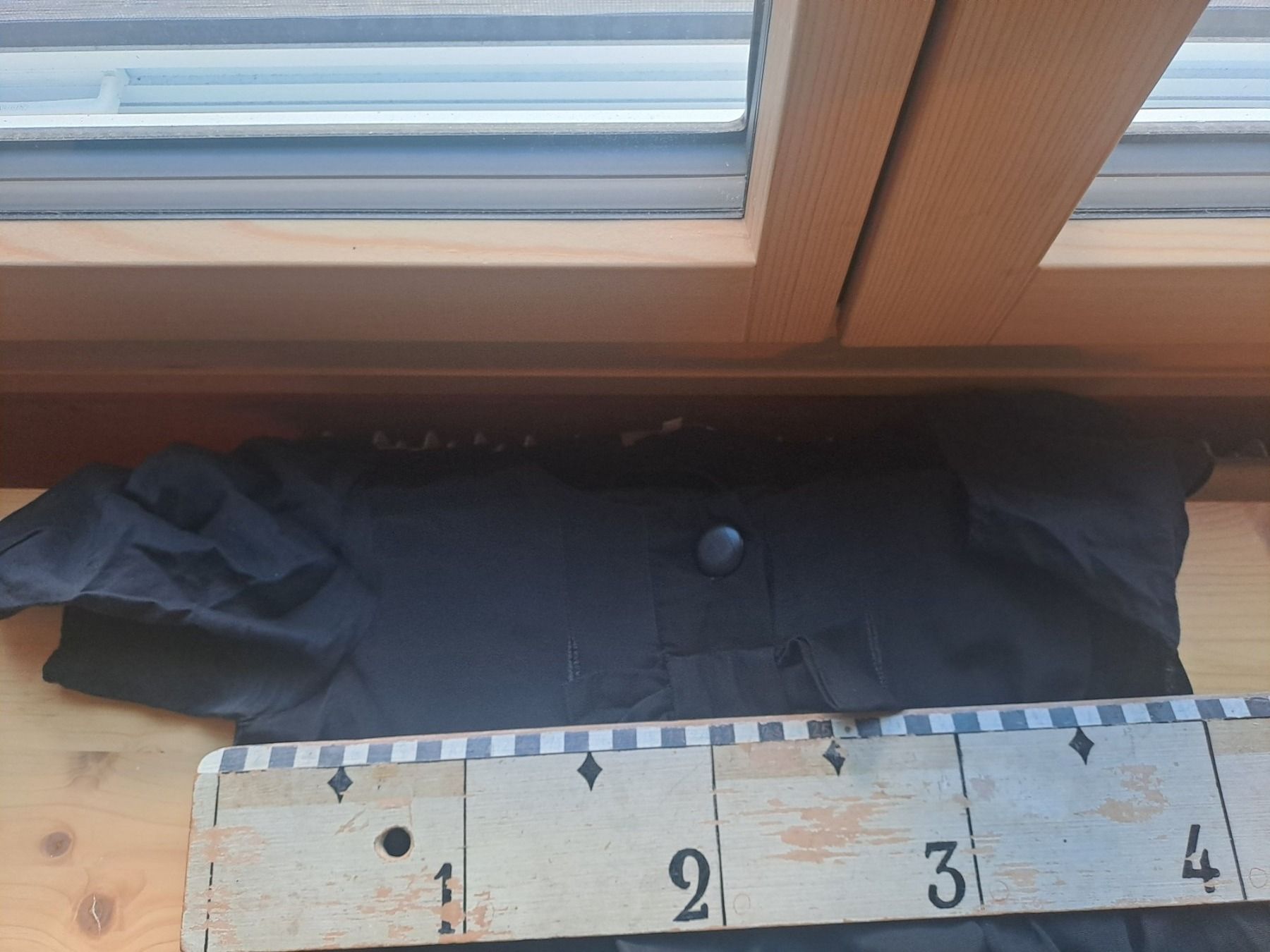 Sandro Vestiti: Sandro Vintage Etuikleid Gr.ca.S – Difettoso da Emdthal venduto da kasira 3
