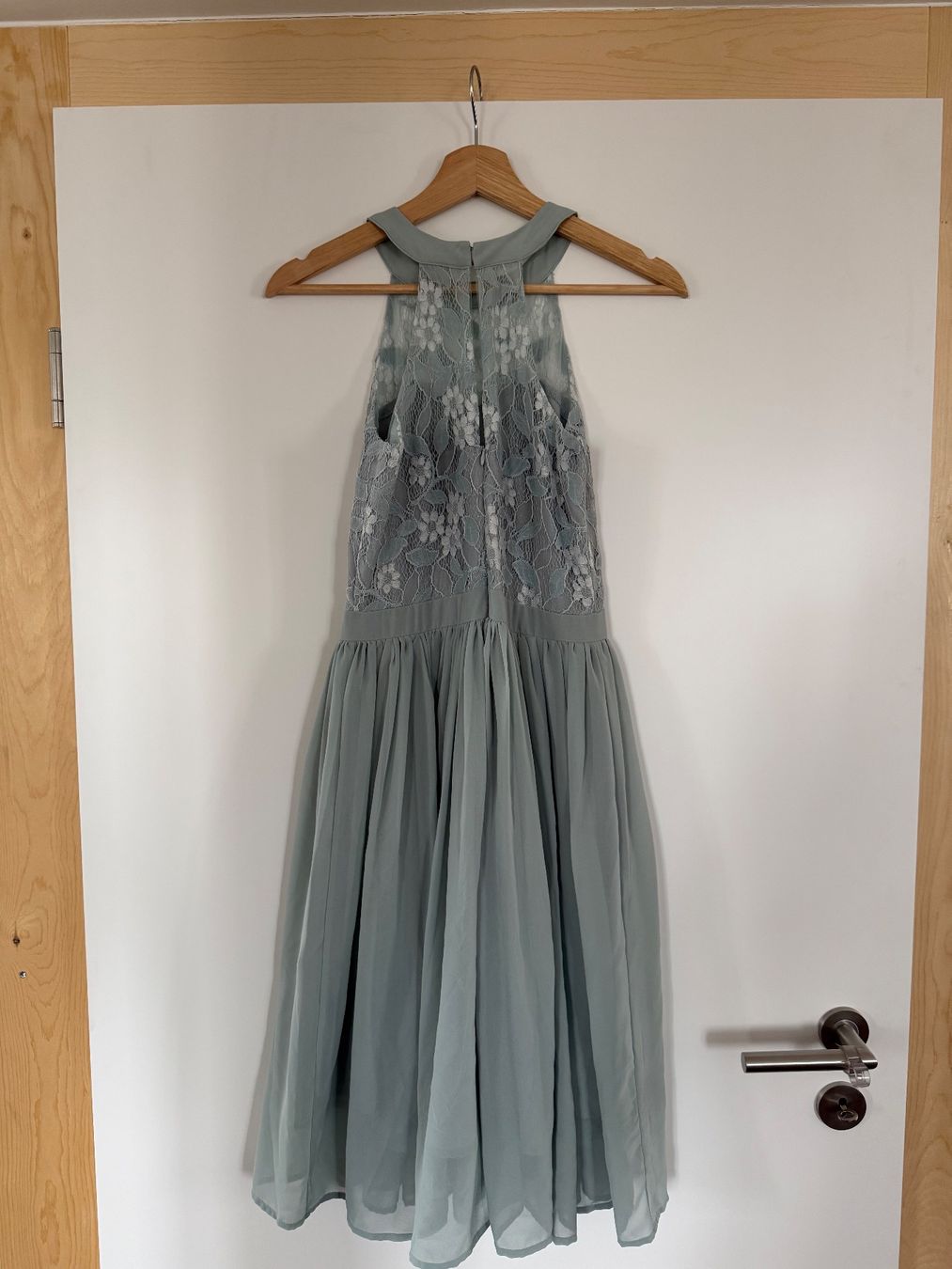 Vestiti: Sommerliches, hellblaues Kleid mit Spitze, Grösse 36 – Nuovo (secondo la descrizione) da Burg AG venduto da san_y56v 2