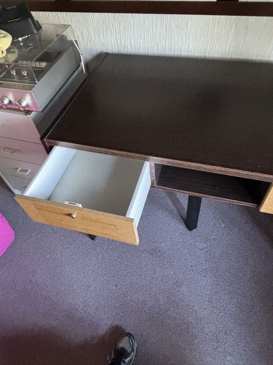 Scrivanie: Bureau avec rangement  fonctionnel – Usato da Denges venduto da rdd_2nts 2