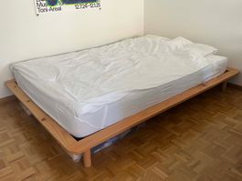Pine Kano Bett von Made