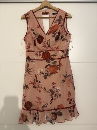 Sommerkleid Blumenmuster Grösse 38
