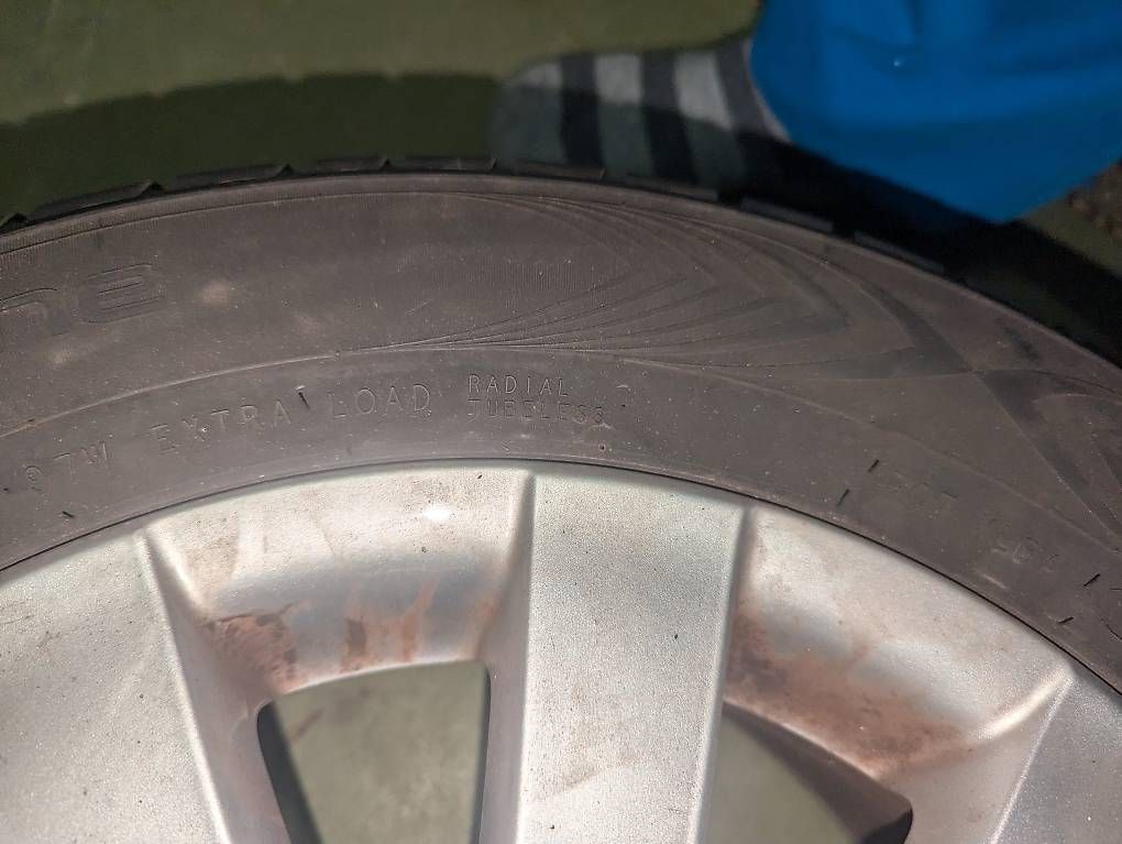Volkswagen Cerchioni: 4x Sommerfelgen VW Passat 2007 Combi – Usato da Basel venduto da KJG 2