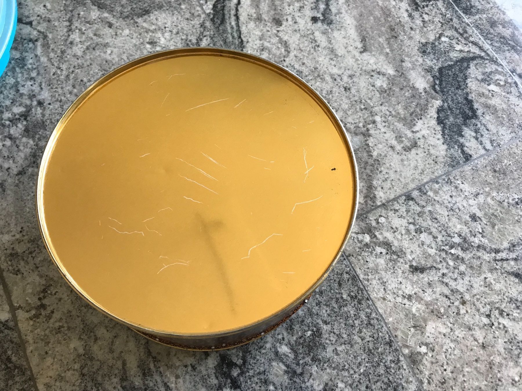 Dosen: Grosse Keksdose – Gebraucht aus Mauren von SB1606 2