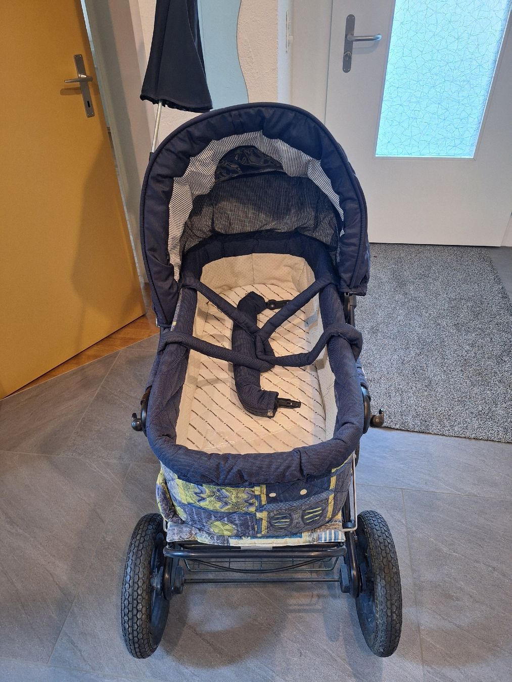 Carrozzine: Kinderwagen – Difettoso da Dagmersellen venduto da merien 1