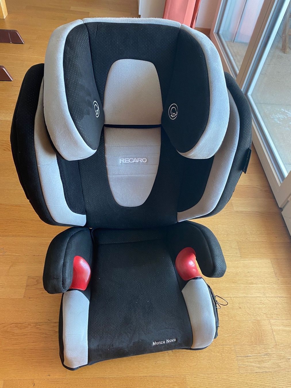 Recaro Auto-Kindersitze: Autositz Monza Nova IS Graphite 15-36kg – Gebraucht aus Duebendorf von Alexandertreyer 2