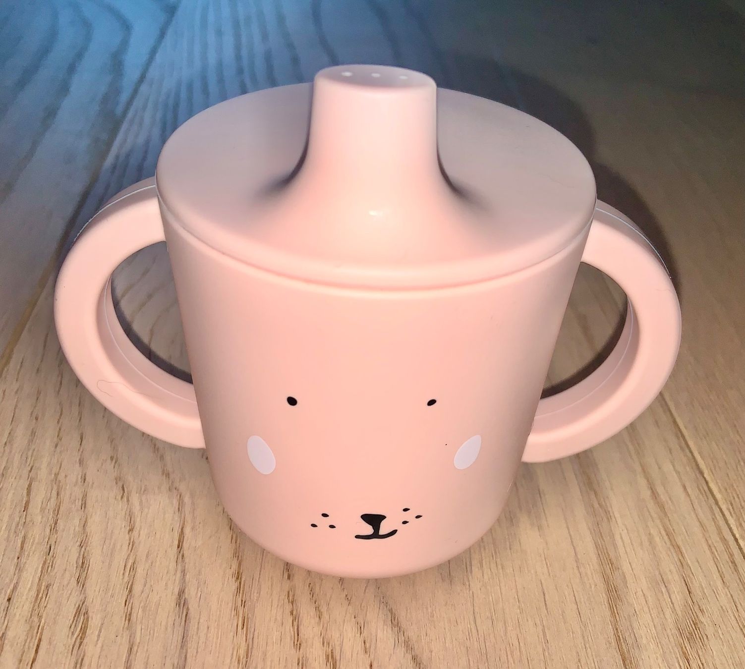 Repas pour bébés: Trixie Silikon Trinkbecher Bär + 2 Originaldeckel – D'occasion à Wileroltigen par Dialca 1