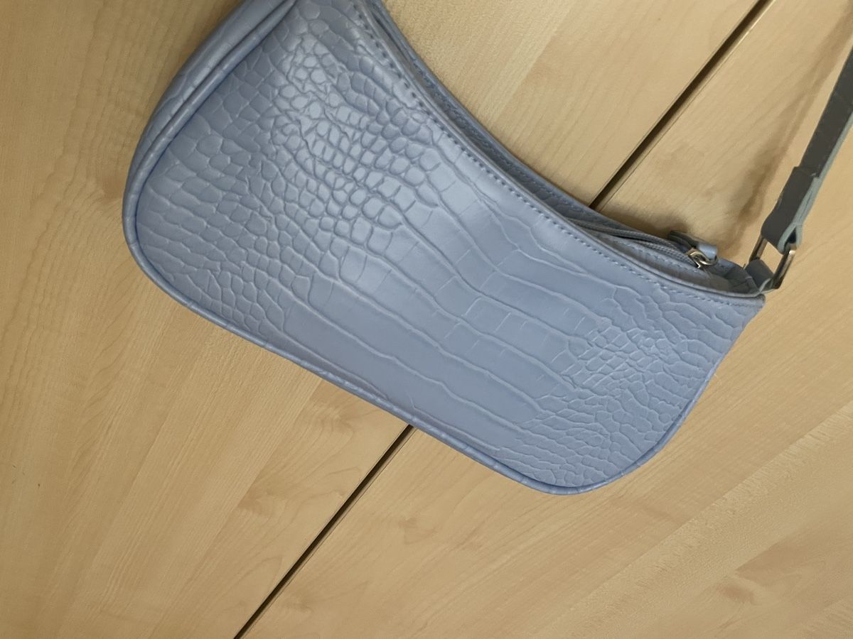 Borse da donna: Handtasche hellblau Krokodiloptik NEU – Nuovo (secondo la descrizione) da Waedenswil venduto da Paps04 1