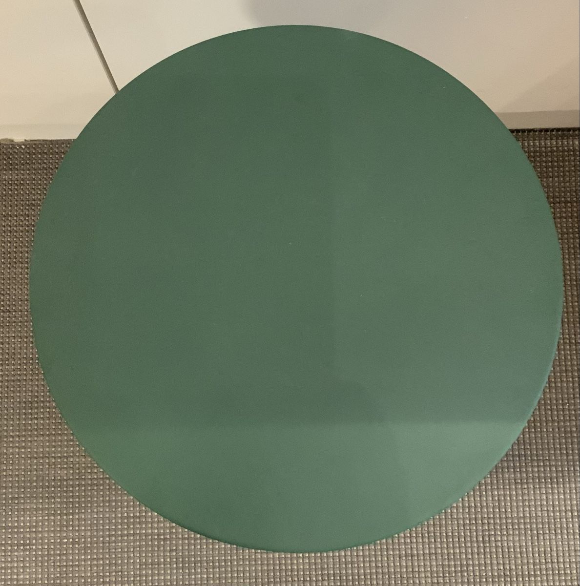 Tables: Table d’appoint Forms verte – D'occasion à rolle par Tontonjulot 2