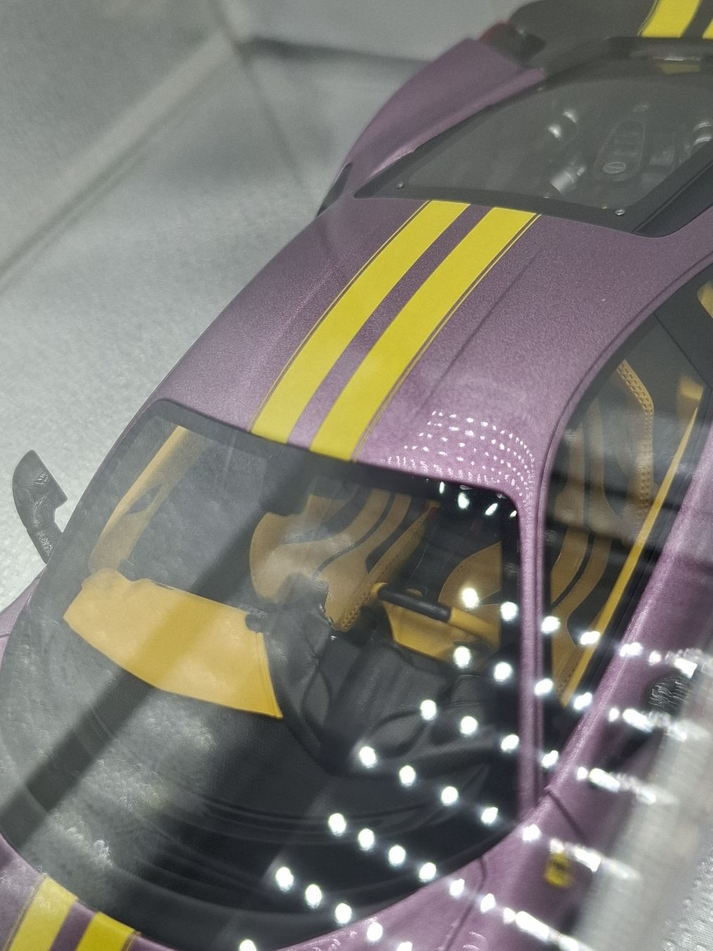 BBR Models Modellini d'auto: BBR Ferrari Pista 1:18 – Nuovo e nell'imballaggio originale da Gipf-Oberfrick venduto da Edii45 5