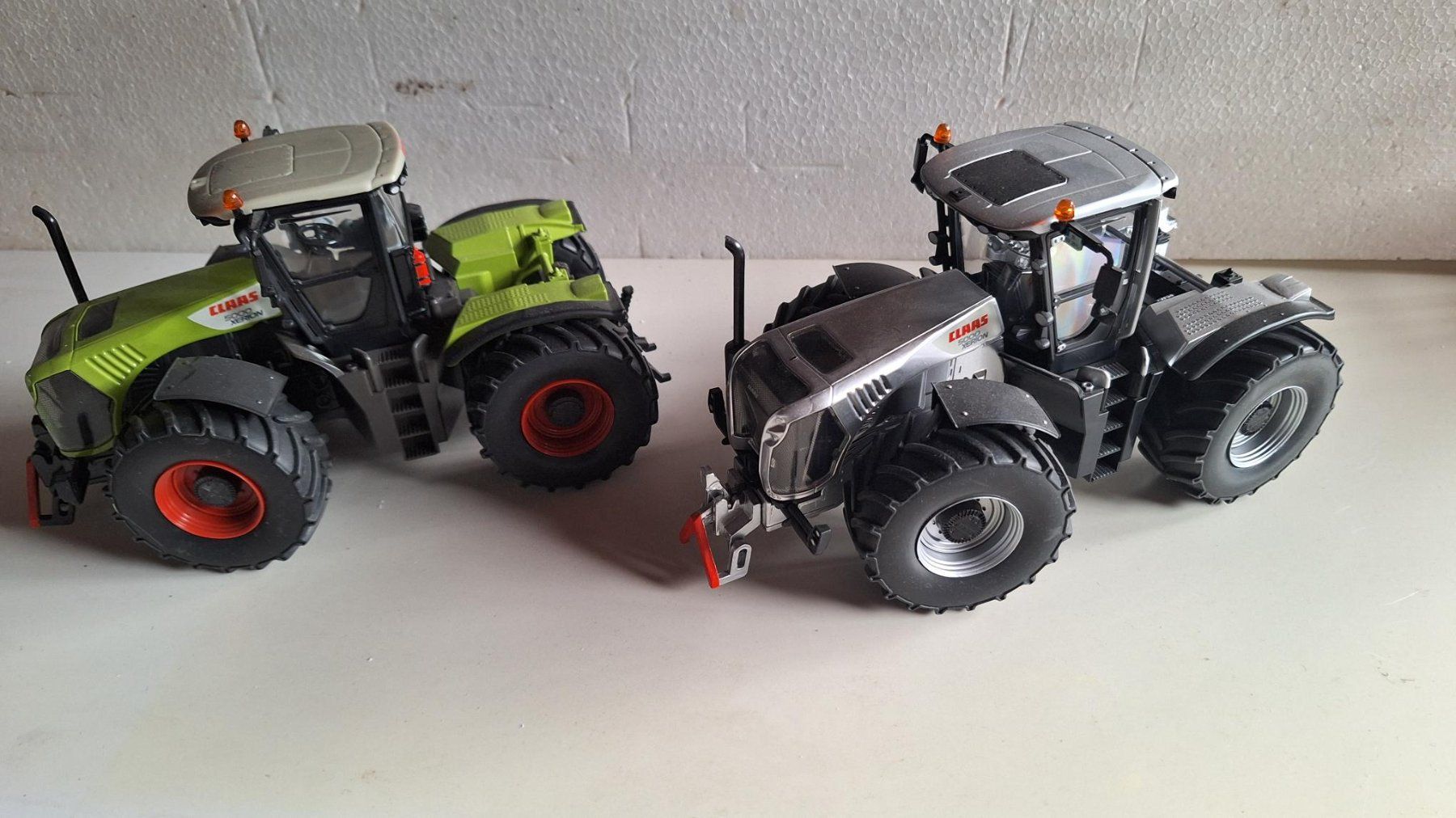 Claas Trattori: Traktor – Nuovo (secondo la descrizione) da Birrhard venduto da Schrot70 1