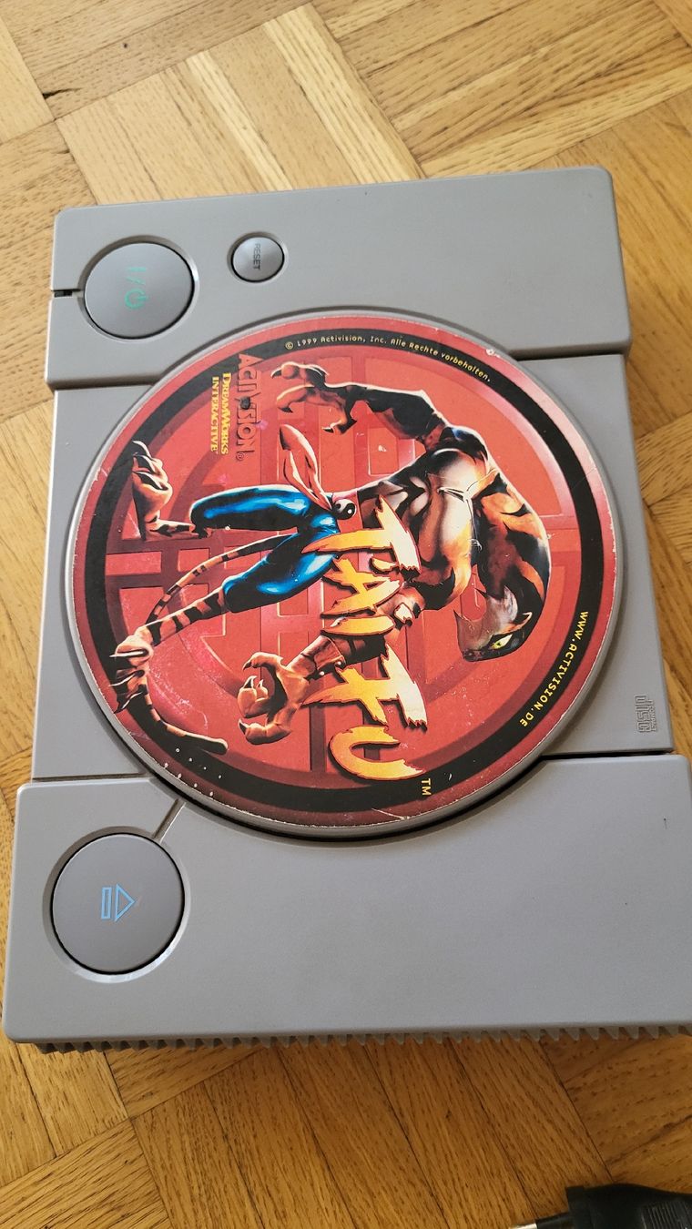 Sony Konsolen: Playstation 1 Konsole HDMI, Controller & 4 Spiele – Gebraucht aus Biel/Bienne von Retrohr 5