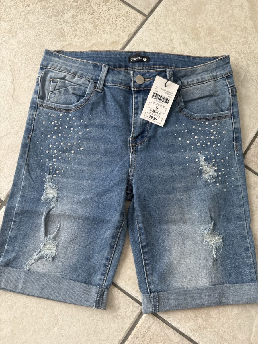 Pantaloni: NEUE Short Gr.S, Stretch. NP29.95Fr. – Nuovo e nell'imballaggio originale da Waltenschwil venduto da lina-04