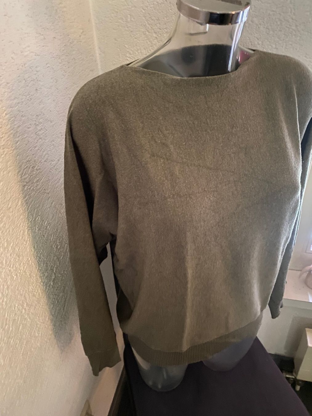 Maglioni & Felpe: Culture Pullover Grösse M – Usato da Allenwinden venduto da Obalu 1