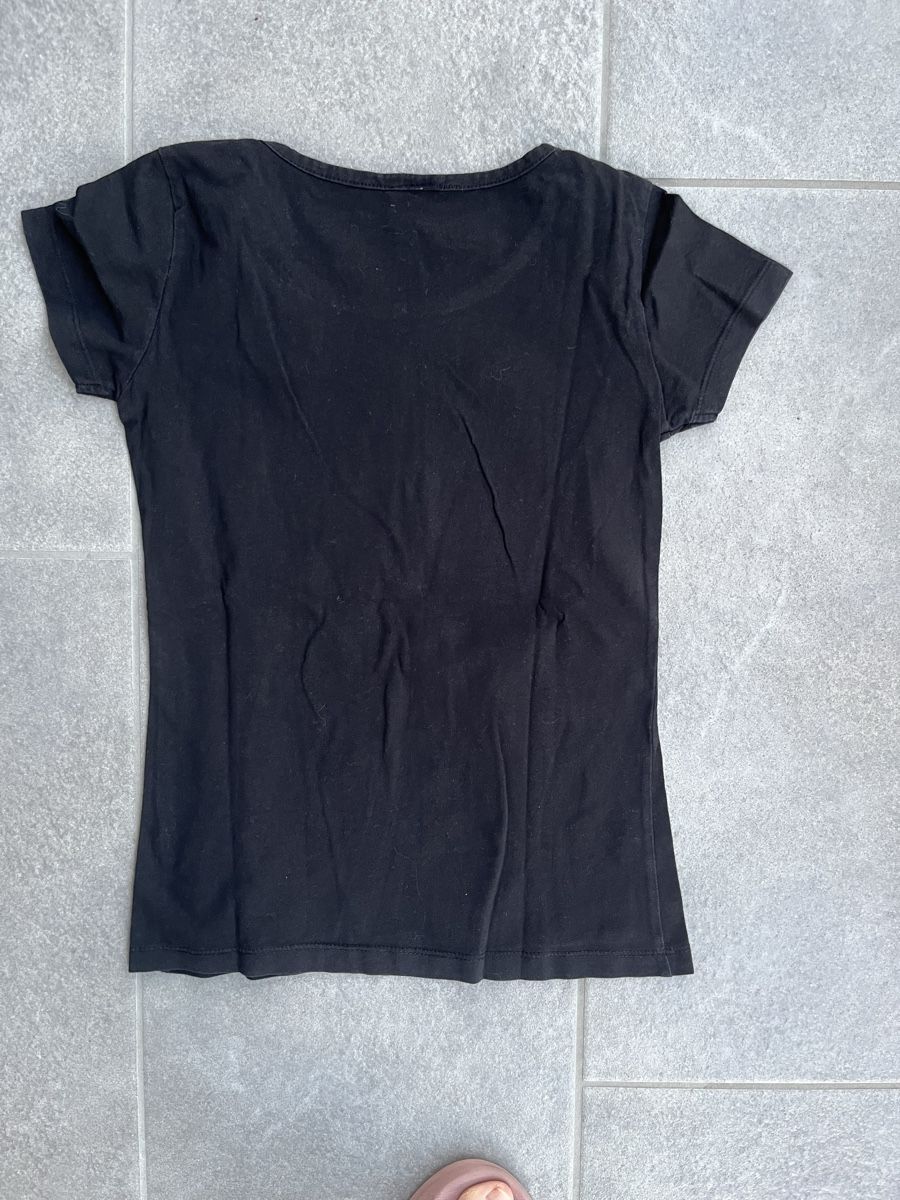 Camicette, T-shirt & Top: 2 T-Shirts 146/152 – Usato da Wil ZH venduto da Wonderwoman76 4