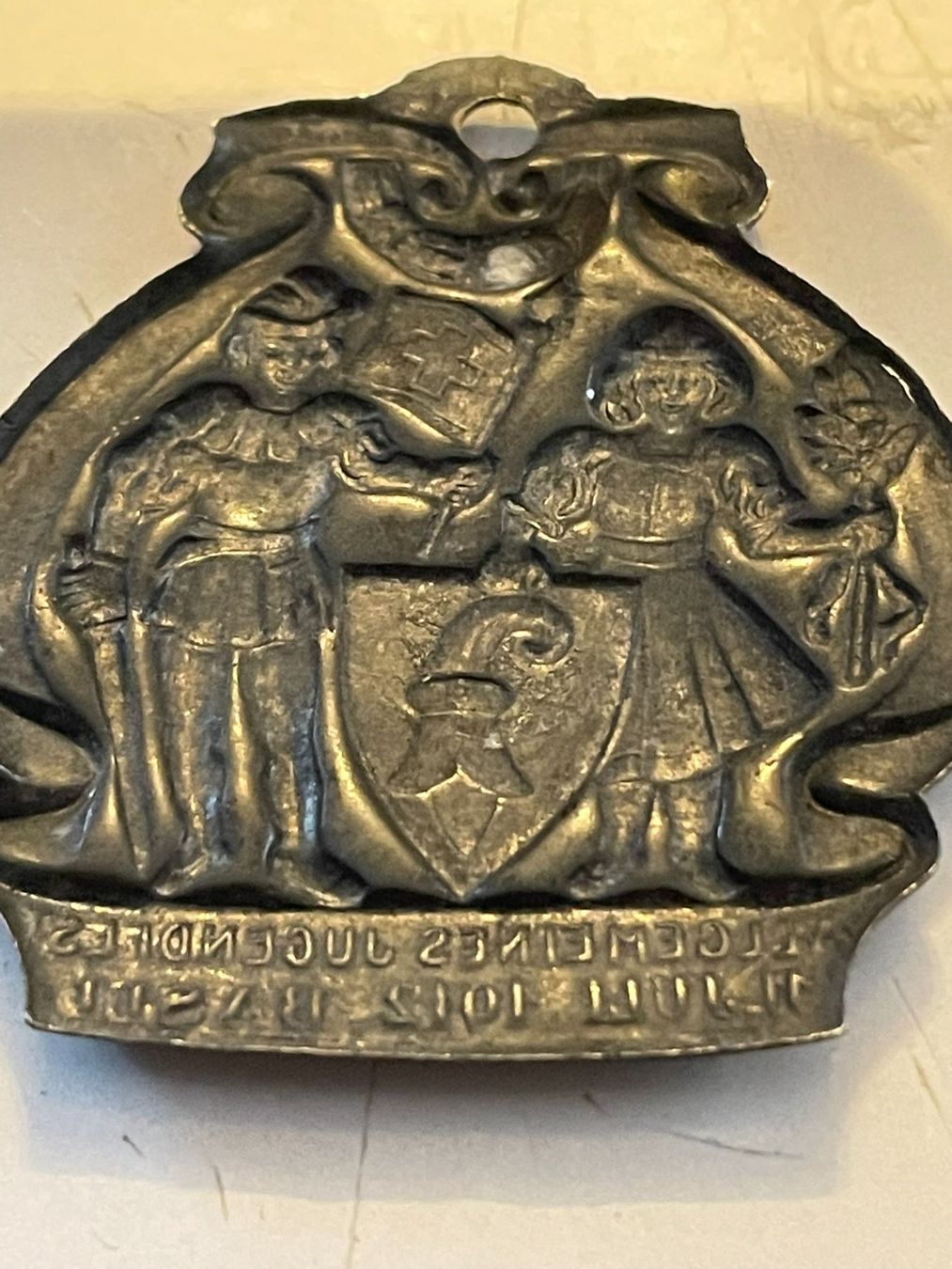 Placchette & Badge: Basler Jugendfest von 1912 – Usato da Aarburg venduto da glaibasel57 1