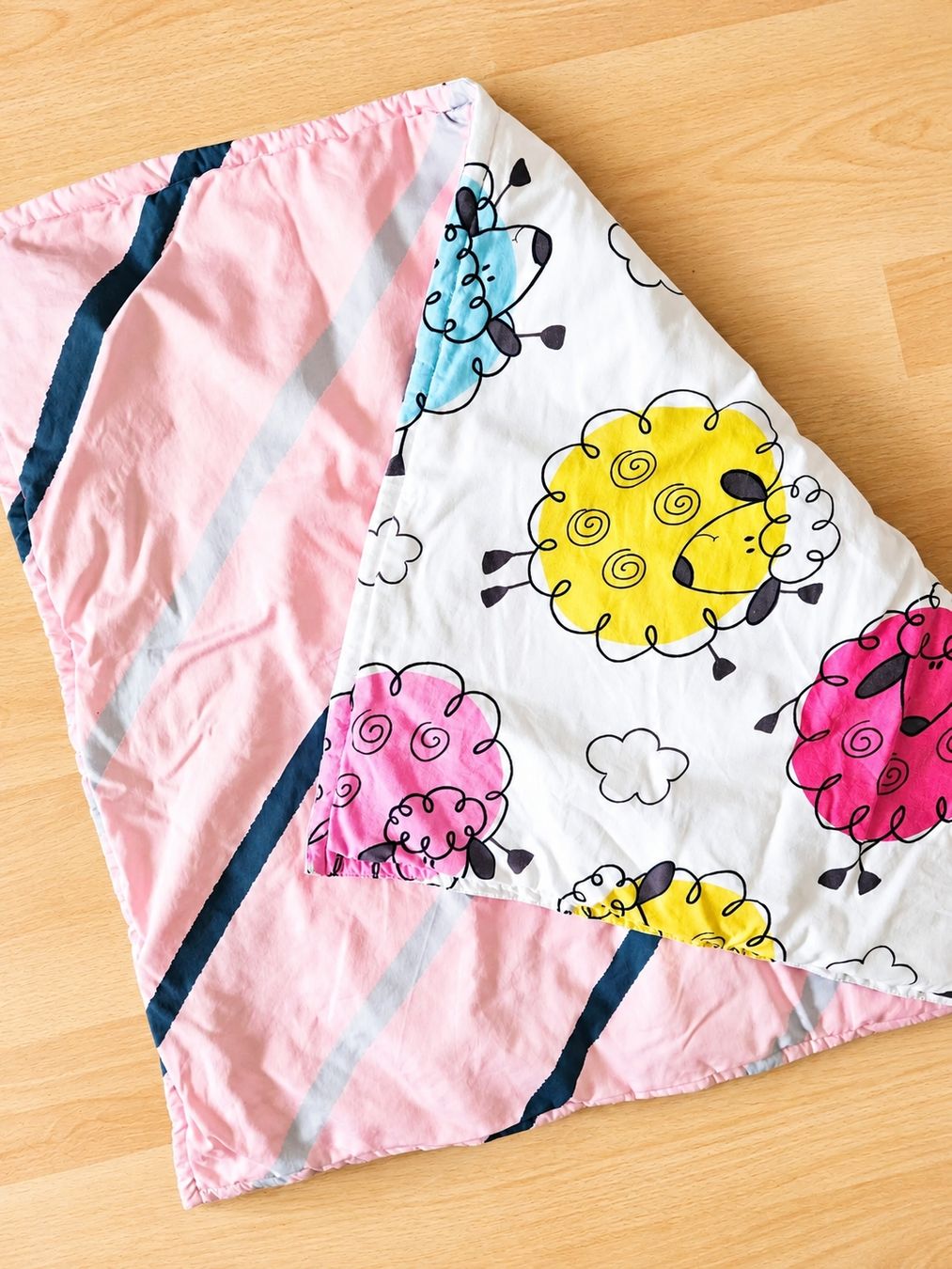 Coperte: Krabbeldecke Spieldecke 80 x 110 cm – Usato da Zürich venduto da Kris8050