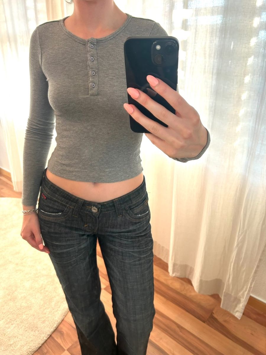 Top: cute review longsleeve top grey – Usato da Dietlikon venduto da leaaasells