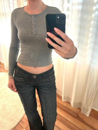 cute review longsleeve top grey