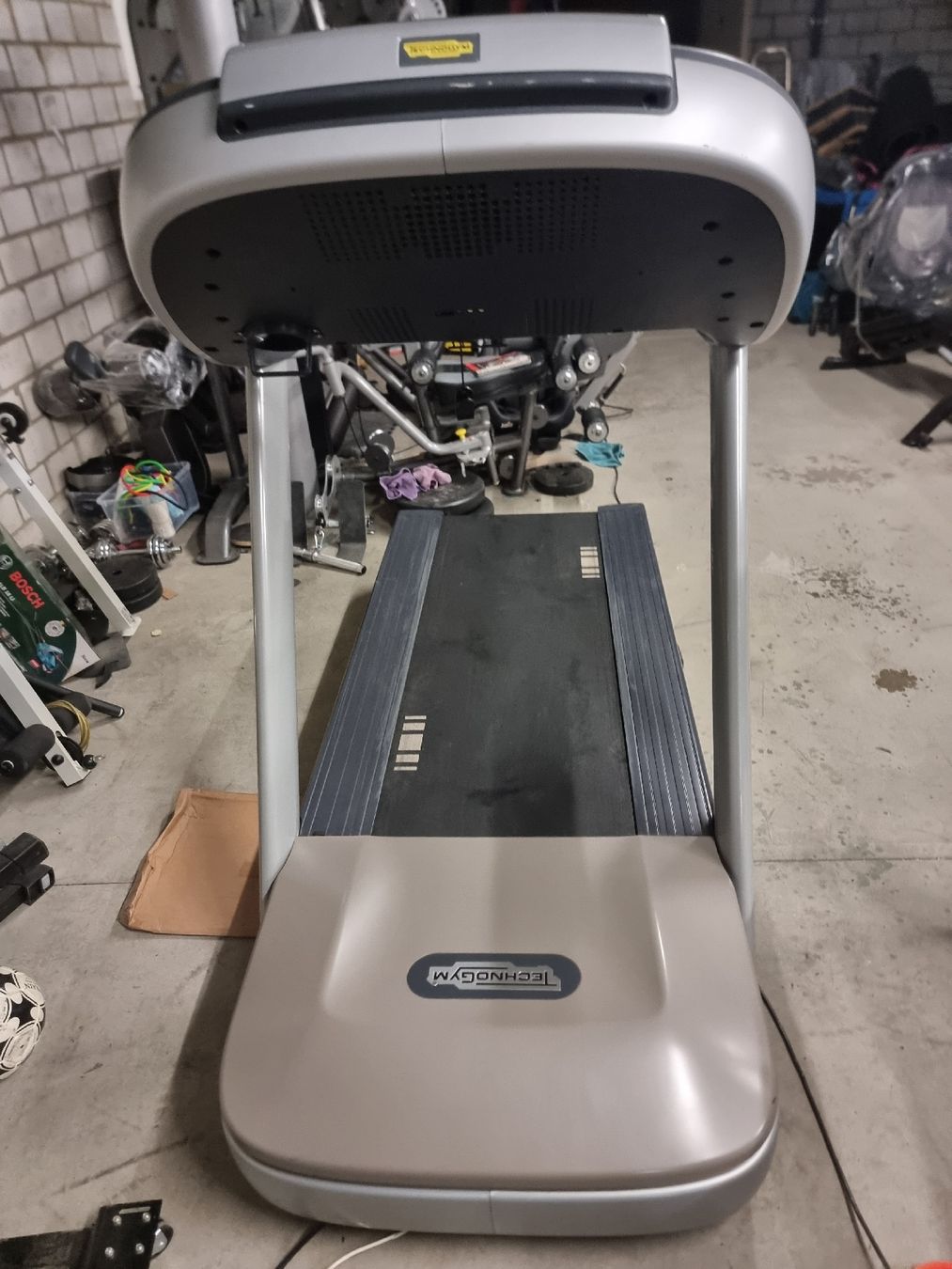 Technogym Hometrainer: Laufband Technogym Run Now 900 – Usato da Aarau venduto da Aboudx 2