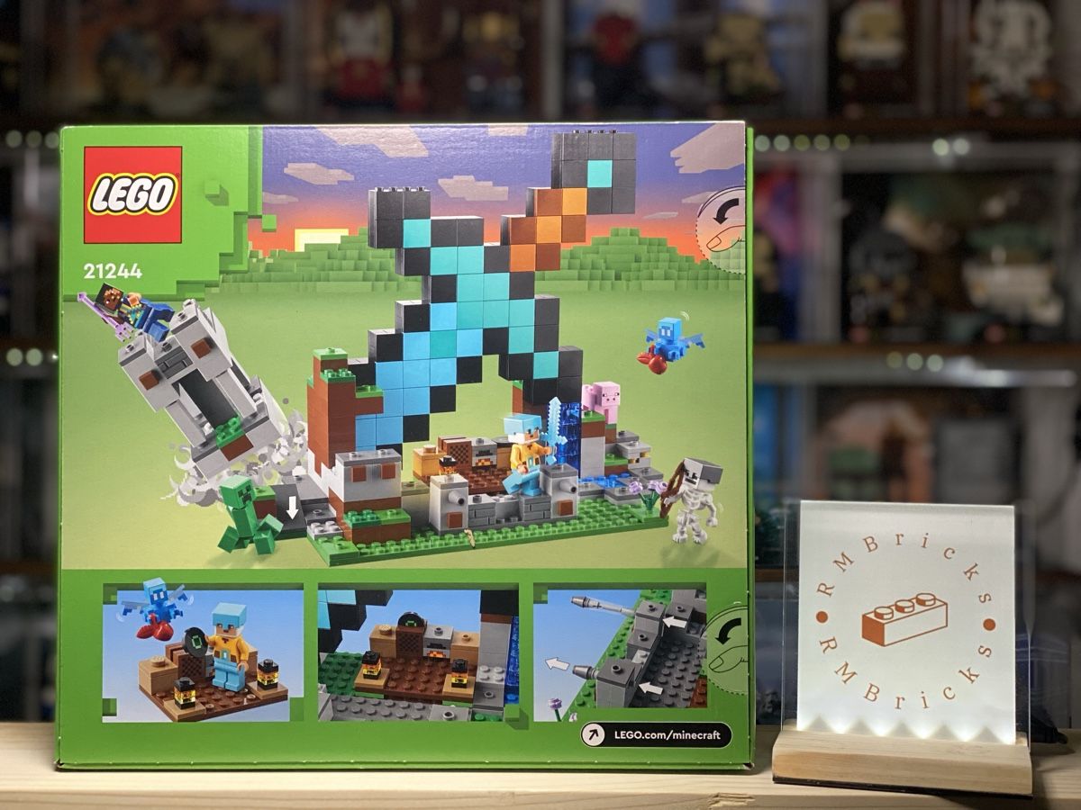 Lego Kit di costruzioni: LEGO Minecraft 21244 The Sword Outpost – Nuovo e nell'imballaggio originale da Appenzell venduto da RMBricks 1