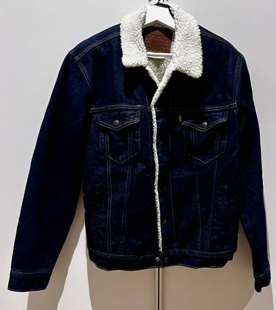 LEVI'S ® Jacke 'Type 3 Sherpa Trucker Jacket in Blue Denim